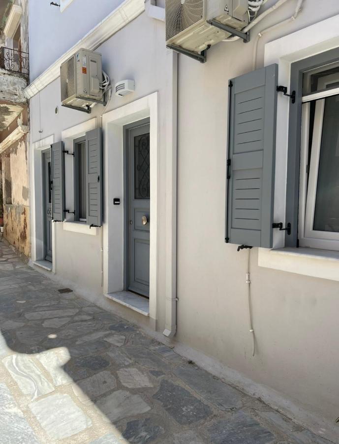 Thania'S House ,4 Minutes From The Center Of Hermoulis Ермополи Екстериор снимка